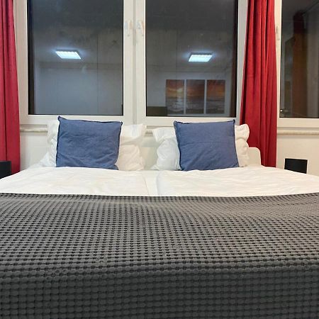 Lux Apartment Near Frankfurt! Mörfelden-Walldorf Extérieur photo