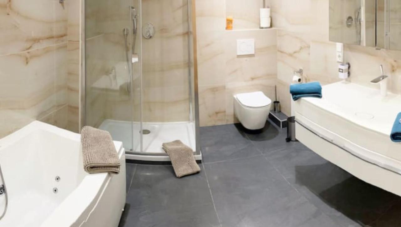 Lux Apartment Near Frankfurt! Mörfelden-Walldorf Extérieur photo